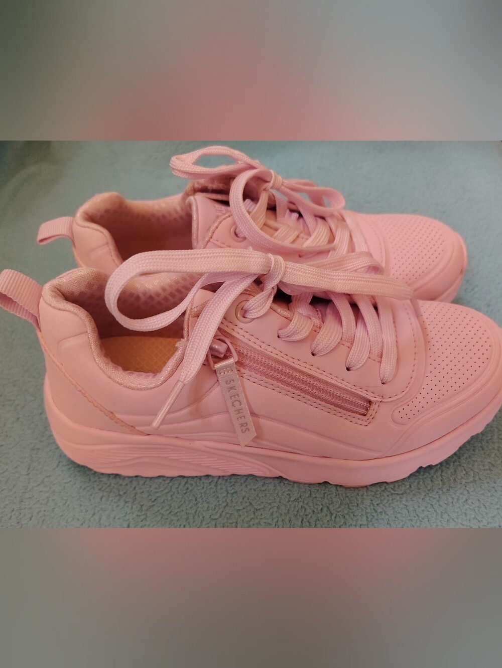 Skechers Pink Girls Lace-Up Sneakers with Side Zipper/Size 3